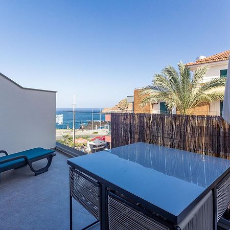 Luxury And Modern Apartment In Porto Moniz Center Екстериор снимка